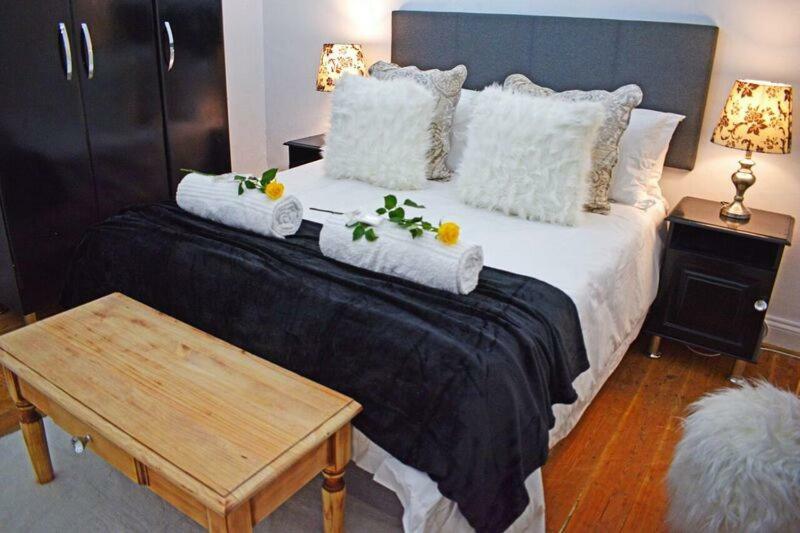 Apartment Flowerbox Mossel Bay