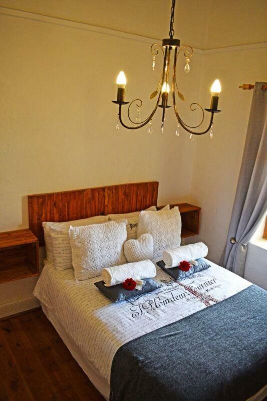 Flowerbox Apartment Mossel Bay